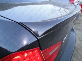 BMW E90 SEDAN SPOILER NAKŁADKA KLAPY TYLNEJ OEM